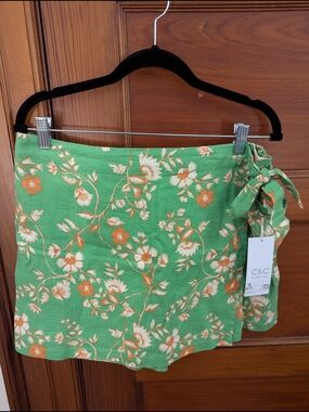 C&C California Green Floral Wrap Skirt